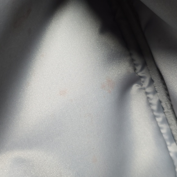 Lululemon Gray Crossbody Bag Adjustable Strap Compact Everyday Athleisure - Picture 13 of 13